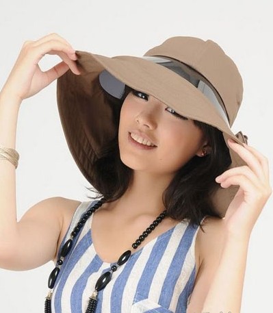 復(fù)古太陽(yáng)帽，潮妞必備個(gè)性單品 