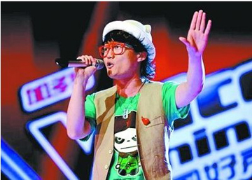 丁克森脫下帽子向音樂致敬，卻遺憾離開舞臺
